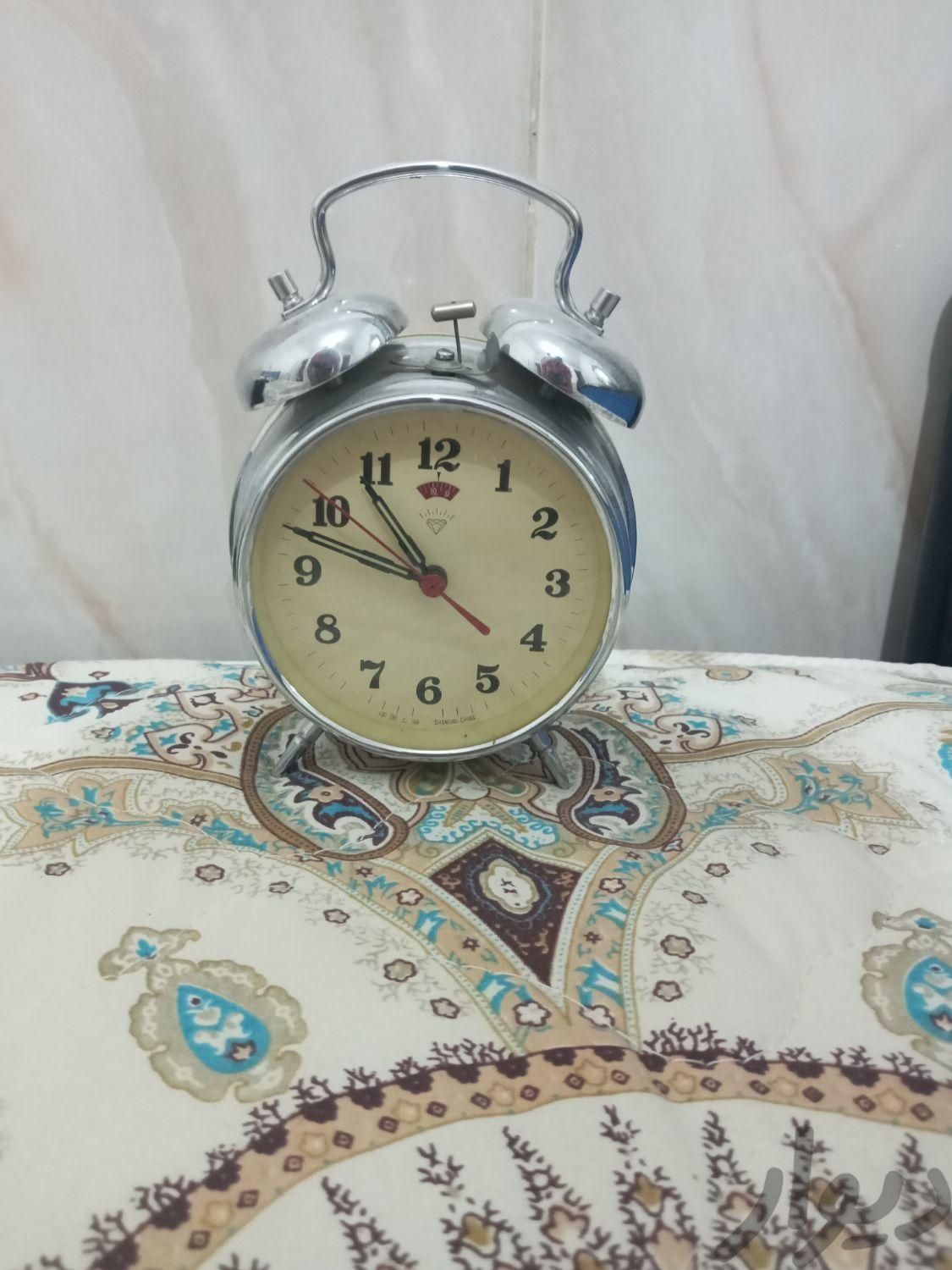 ساعت قدیمی کوکی،زنگ دار قدیمی عتیقه|اشیای عتیقه|قرچک, |دیوار