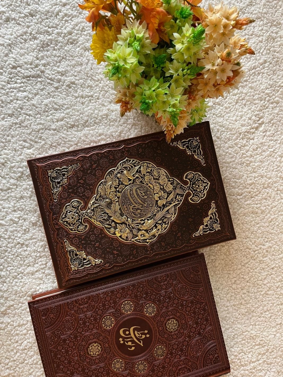 دیوان حافظ رحلی گلاسه با جعبه MDF|کتاب و مجله آموزشی|تهران, قبا|دیوار