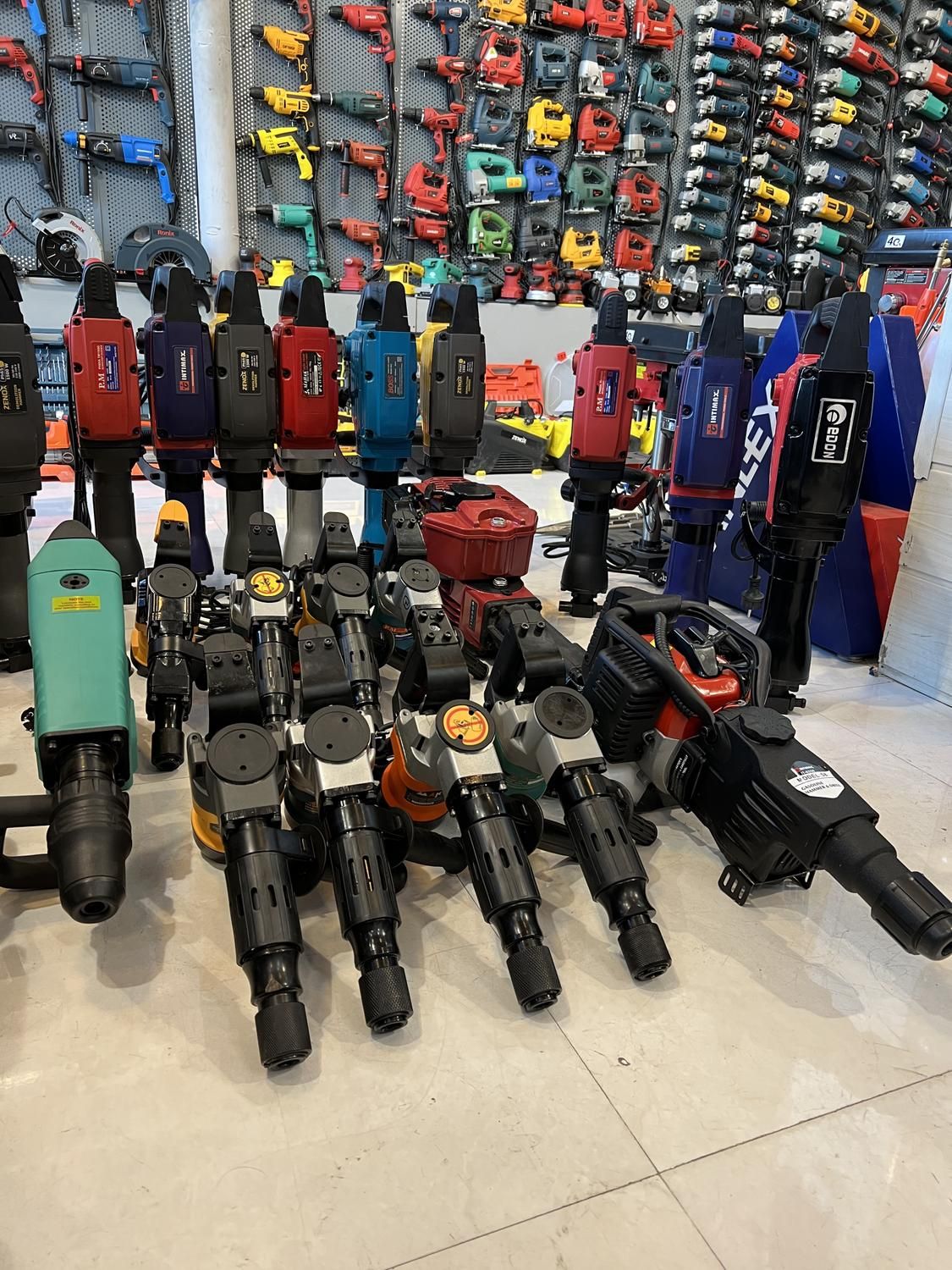 هیلتی بتن کن چکش تخریب پیکور|ماشین‌آلات صنعتی|مشهد, هنرور|دیوار