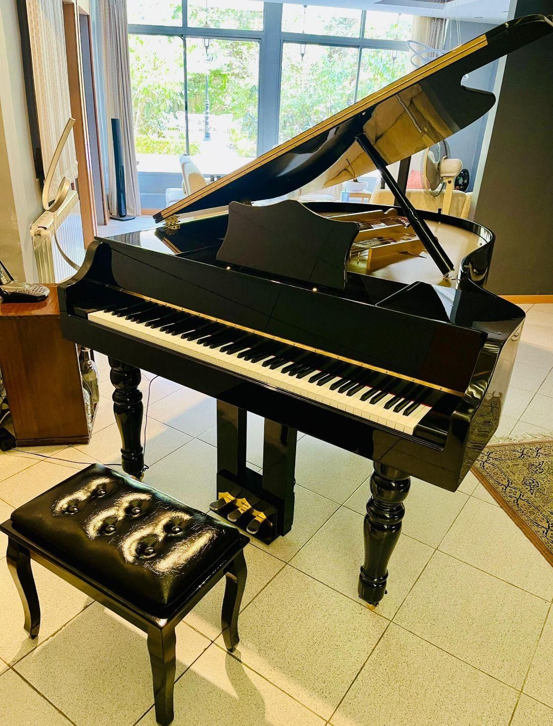 پیانو گرند مخصوص فضای بزرگ و لوکس|پیانو، کیبورد، آکاردئون|تهران, جمهوری|دیوار