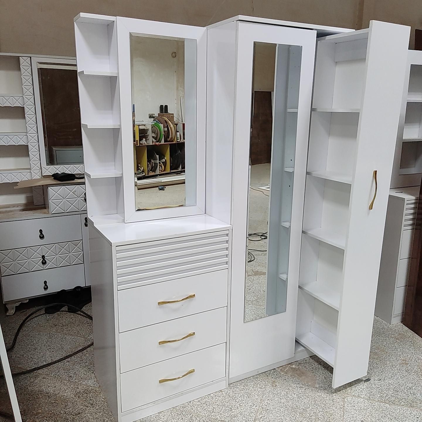 کمد لباس و دراور  جاکتابی|جاکفشی، کمد، دراور|بیرجند, |دیوار