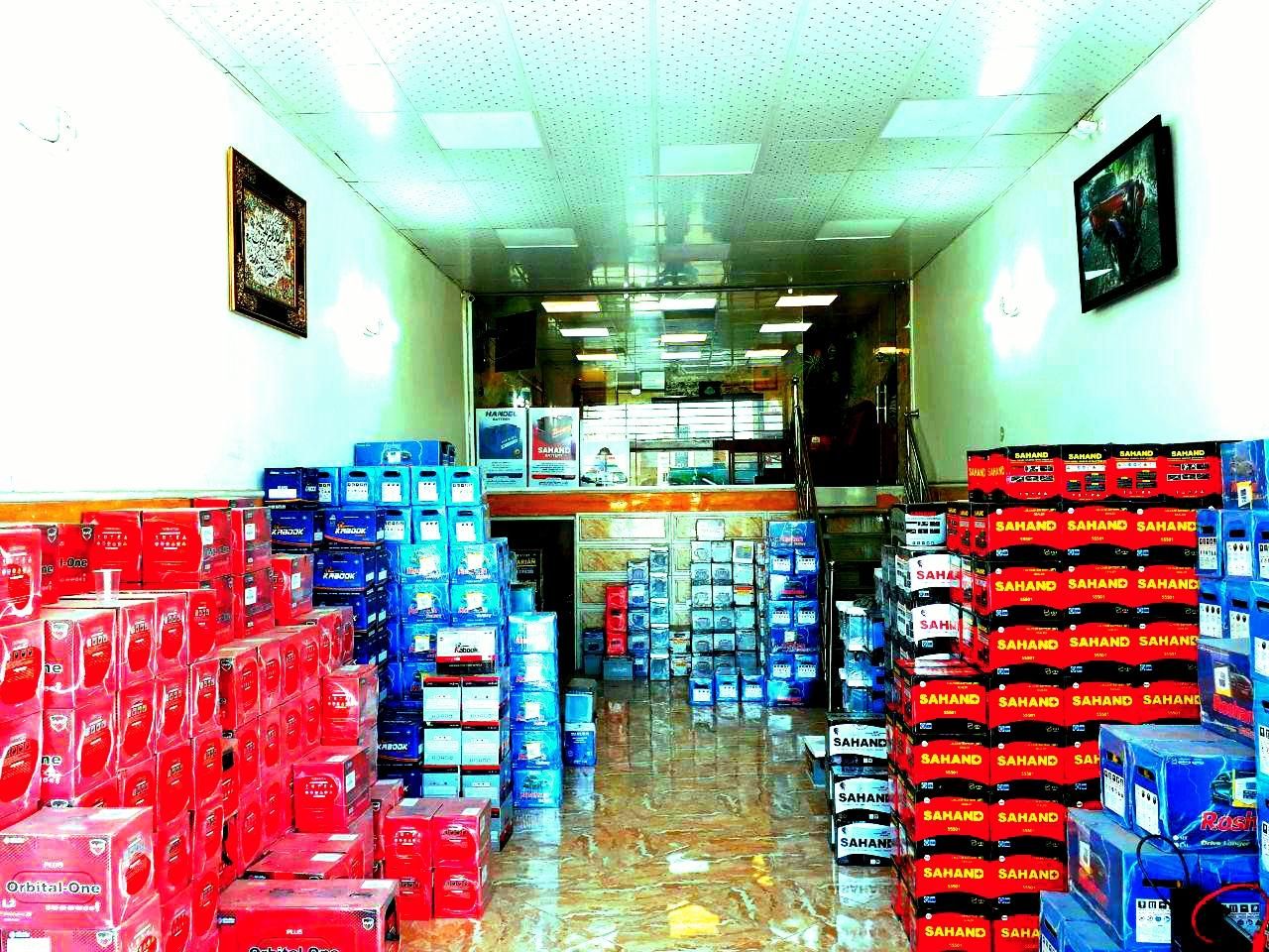 باتری ماشین سواری تریلی باطری سنگین ۲۰۰ضمانت|قطعات یدکی و لوازم جانبی|اصفهان, خانه اصفهان|دیوار