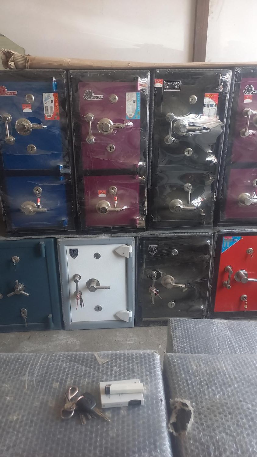 نمایندگی وفروشگاه مرکزی گاوصندوق احقاقی|ابزارآلات|تبریز, |دیوار