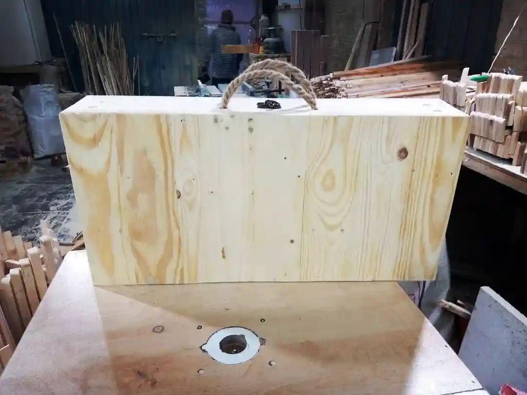 کرسی تاشو تمام چوب روسی|بخاری، هیتر، شومینه|اسلام‌شهر, |دیوار