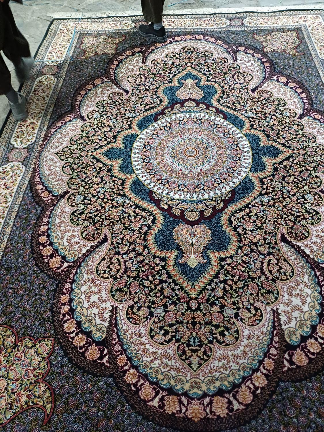 تنوع فرش هارا ازمابخواهید کارکرده درحدخشک|فرش|زاهدان, |دیوار