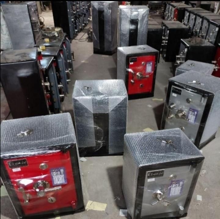 «گاوصندوق» «گاو صندوق» بزرگ کوچک 50k|ابزارآلات|مشهد, کوی سیدی|دیوار