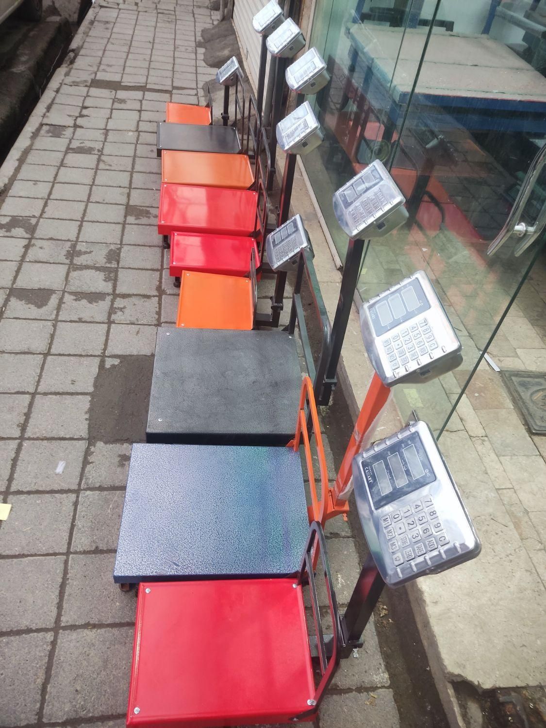 باسکول ترازو ۲۰۰و ۳۰۰کیلویی|فروشگاه و مغازه|مشهد, شهید آوینی|دیوار