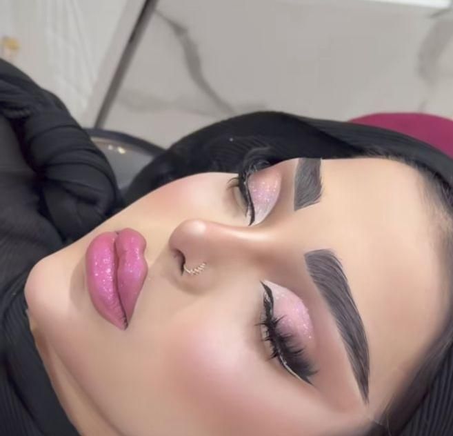 آموزش میکاپ شینیون رنگ مو کوتاهی مژه مدرک پداگوژی|خدمات آموزشی|اصفهان, سرچشمه|دیوار