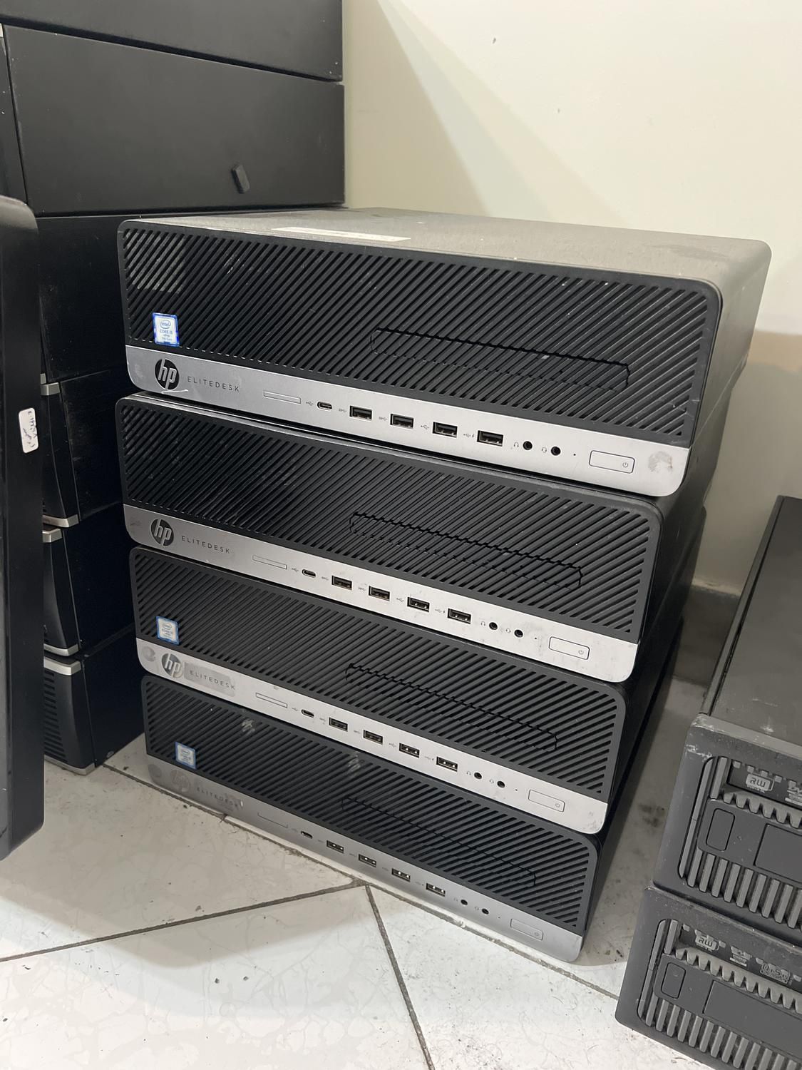 مینی کیس طراحی قدرتمند g3 i5 7500 رم 8 ssd 256|رایانه رومیزی|تهران, فلسطین (میدان انقلاب)|دیوار