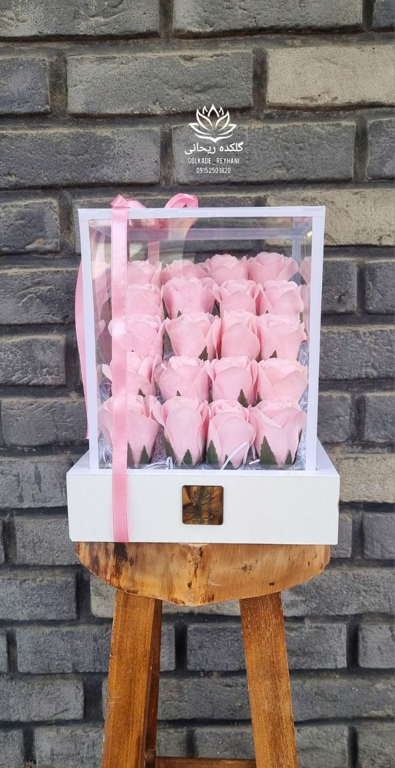 باکس گل رز مصنوعی،هدیه تولد خواستگاری افتتاحیه|گل و گیاه طبیعی|مشهد, هنرور|دیوار
