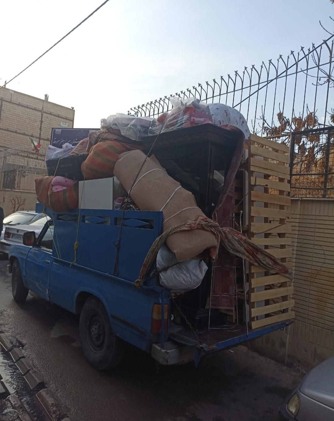 خدمات باربری حجت بار نیسان خاور عبادی طلاب|خدمات حمل و نقل|مشهد, طلاب|دیوار