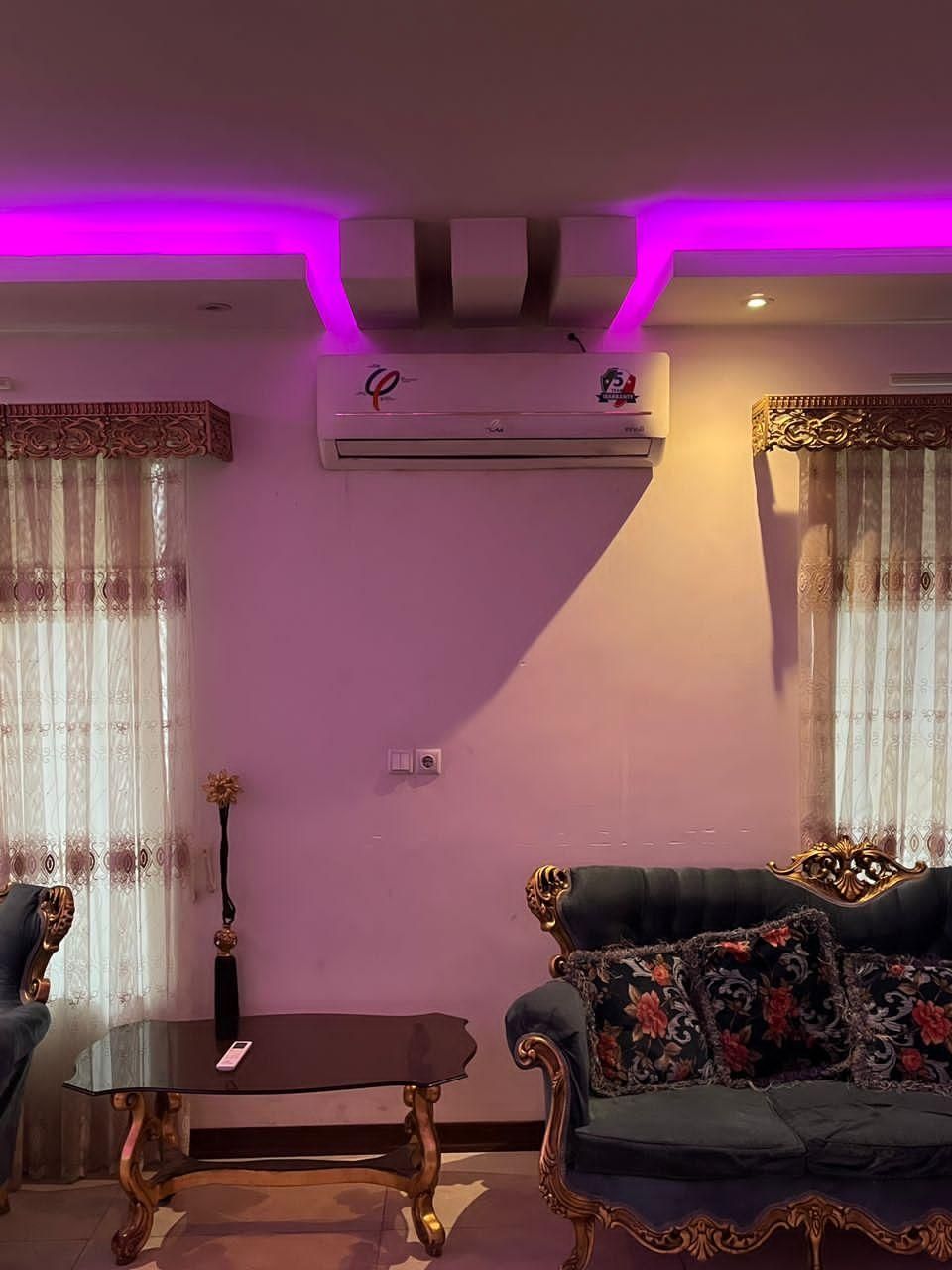 اجاره باغ ویلا شیک برای دورهمی خانوادگی|اجارهٔ کوتاه‌مدت ویلا و باغ|اصفهان, بهارستان|دیوار