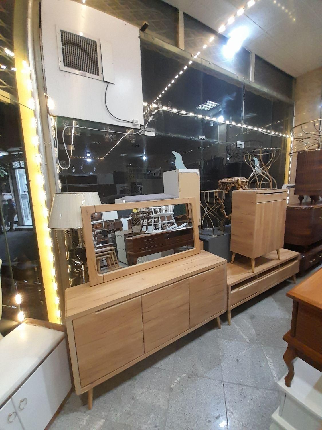 میزکنسول شاهان|بوفه، ویترین، کنسول|نیشابور, امام خمینی|دیوار