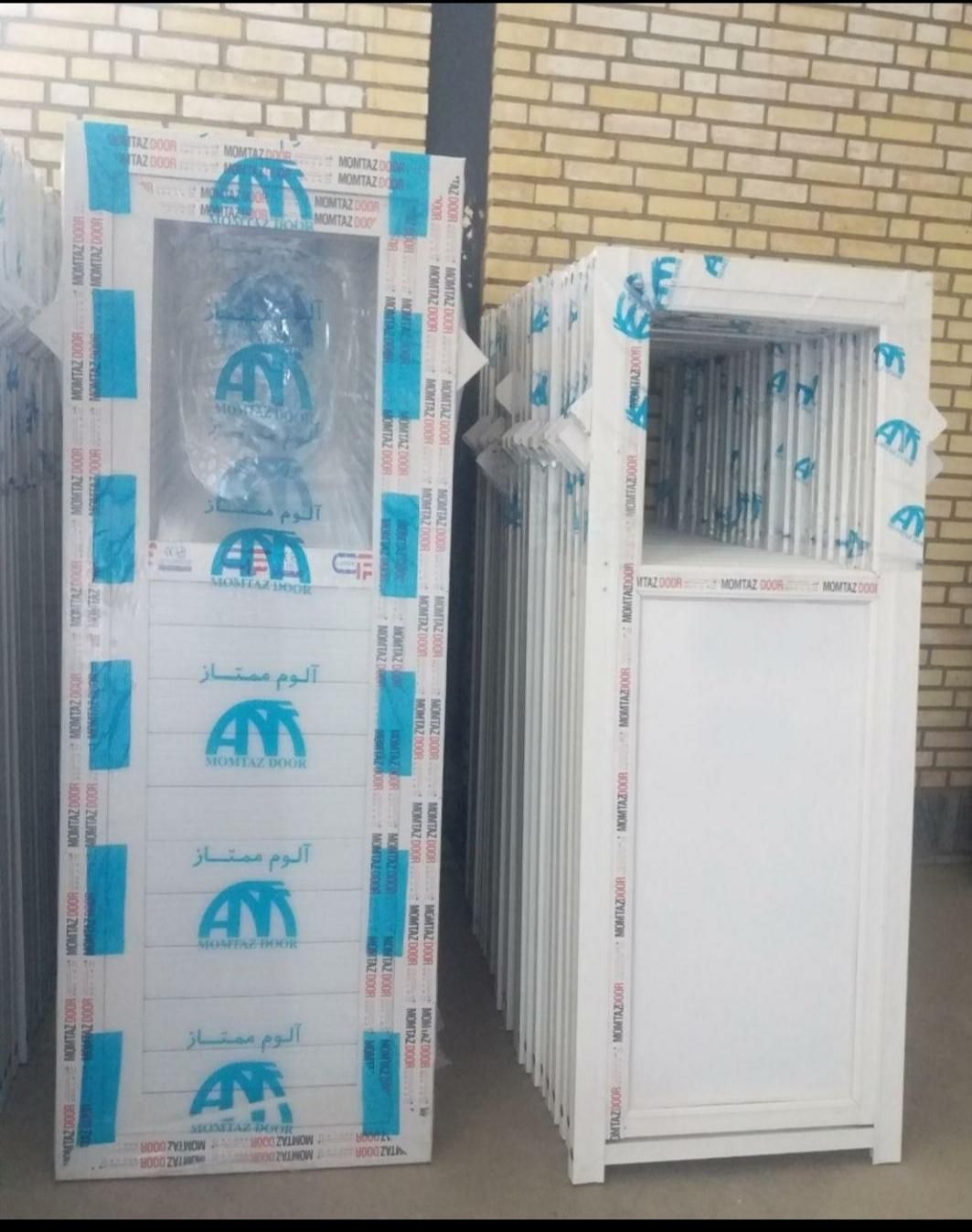درب آلومینیوم دوجداره pvc دریچه نصب در انباری حیاط|مصالح و تجهیزات ساختمان|شیراز, پانصد دستگاه ارتش|دیوار