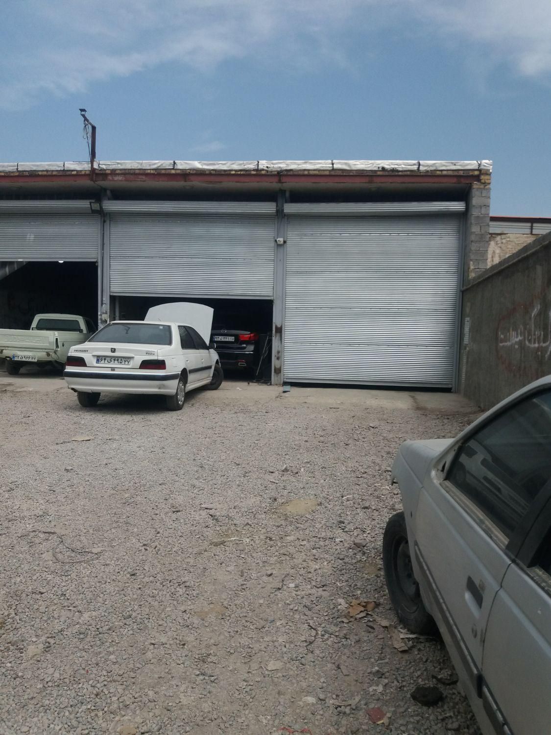 تعمیرات اورژانسی کرکره مغازه تعمیر فنر دراسرع|خدمات پیشه و مهارت|ارومیه, |دیوار