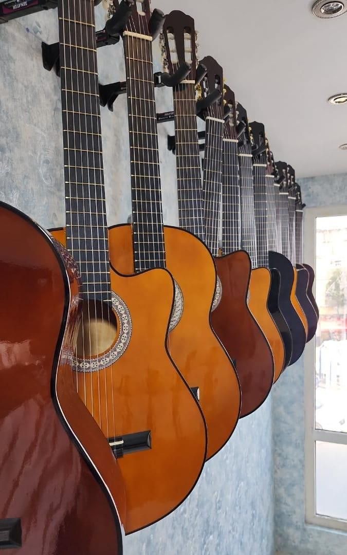 فروش گیتار عمده|گیتار، بیس، امپلیفایر|تبریز, |دیوار