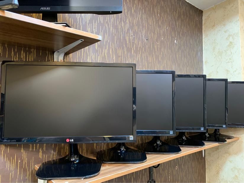 فروش انواع مانیتور LCD-LED اکبند و کارکرده|قطعات و لوازم جانبی رایانه|تهران, فردوس|دیوار