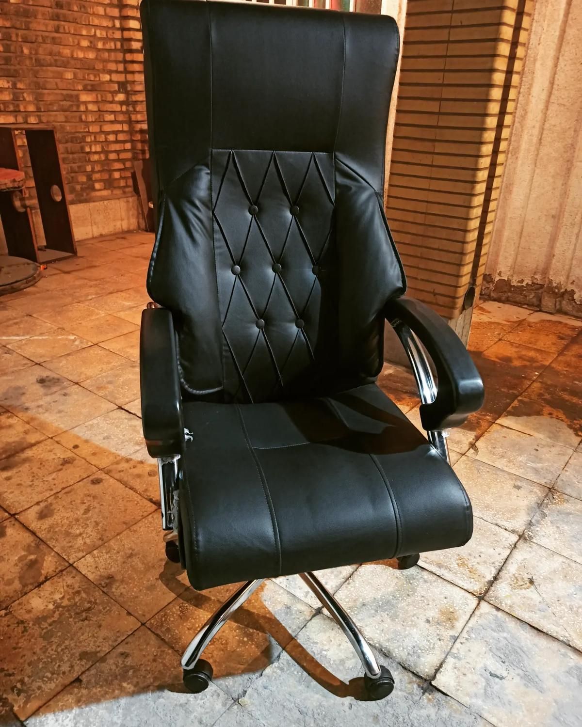 فروش صندلی اداری شیک مدیریتی کارمندی(رضا)|مبلمان اداری|اهواز, فولادشهر|دیوار