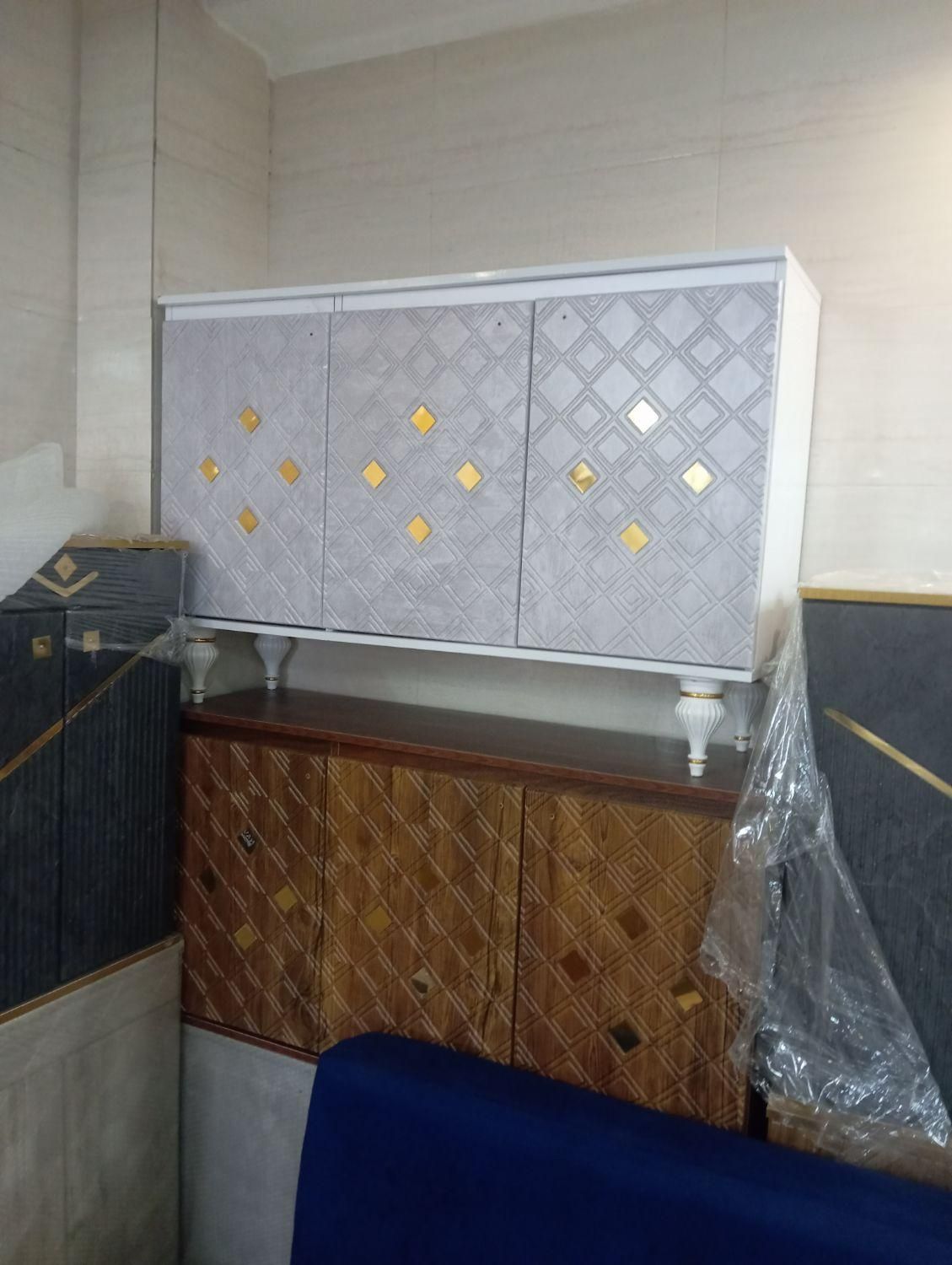 آینه کنسول جلو مبلی میز ال سی دی جاکفشی ساعت ایستا|بوفه، ویترین، کنسول|شیراز, شهرک گلها|دیوار