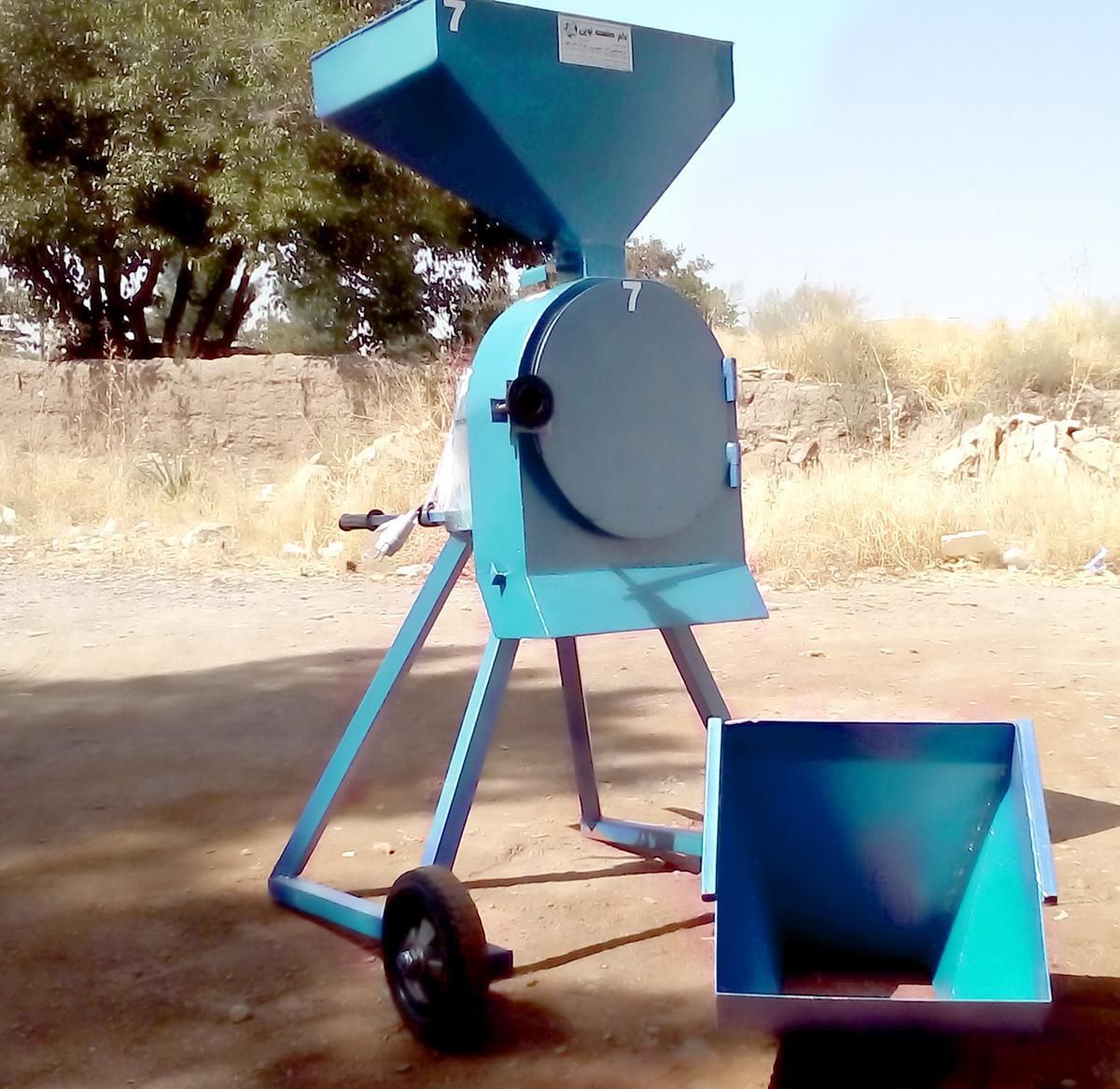 ساخت دستگاه اسیاب خوراک دام علوفه غلات|خدمات پیشه و مهارت|سلمان‌شهر, |دیوار