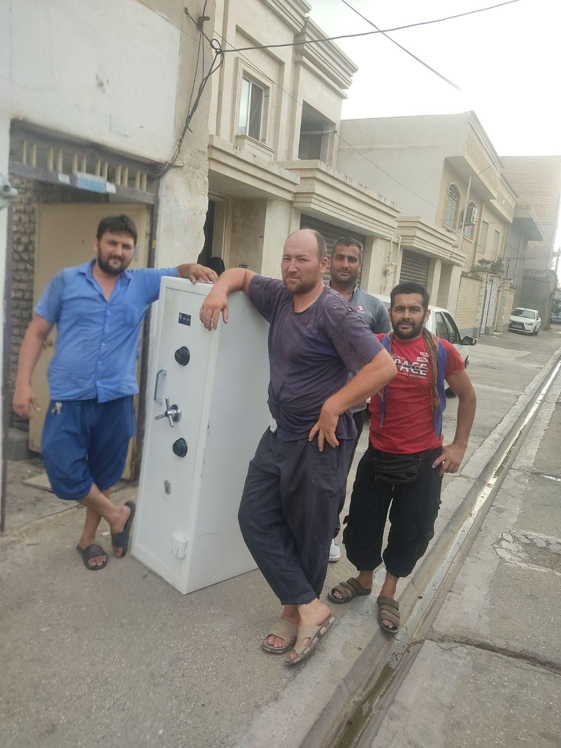 بزرگترین ومجهزترین باربری درون شهری وبرون شهری|خدمات حمل و نقل|گنبد کاووس, |دیوار