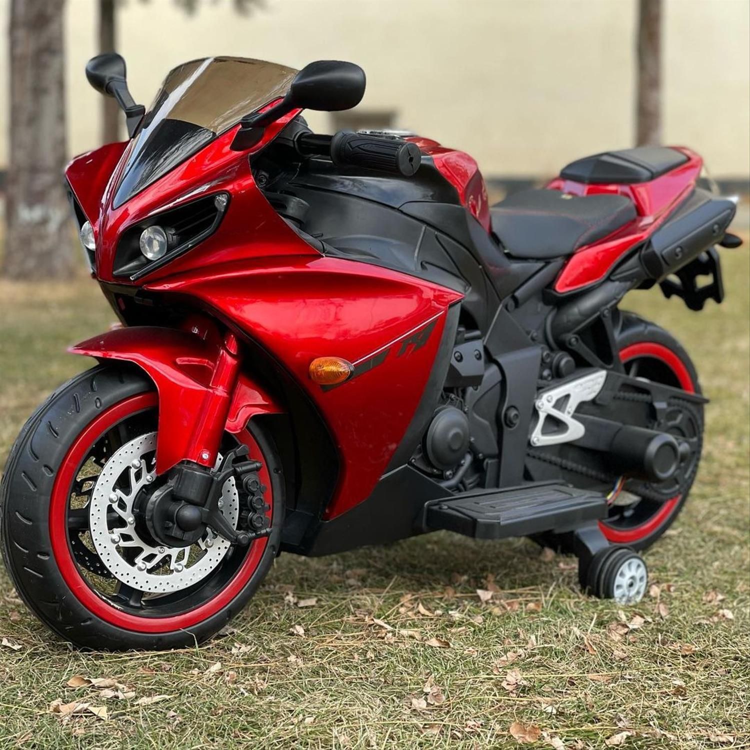 موتور شارژی دوکاتی ۲ موتوره اورجینال|اسباببازی بچه|کرمانشاه, |دیوار