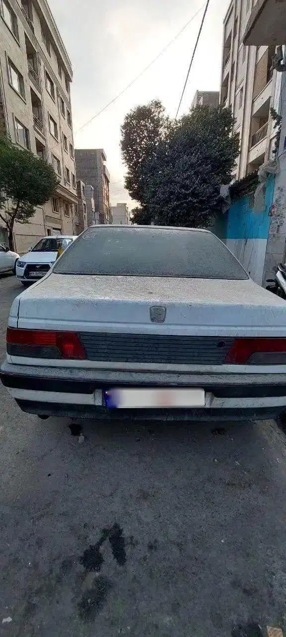 پژو اردی بنزینی. سفید مدل 81 برای اسقاط و واردات|خودرو سواری و وانت|تهران, شهرک گلها (تهرانسر)|دیوار