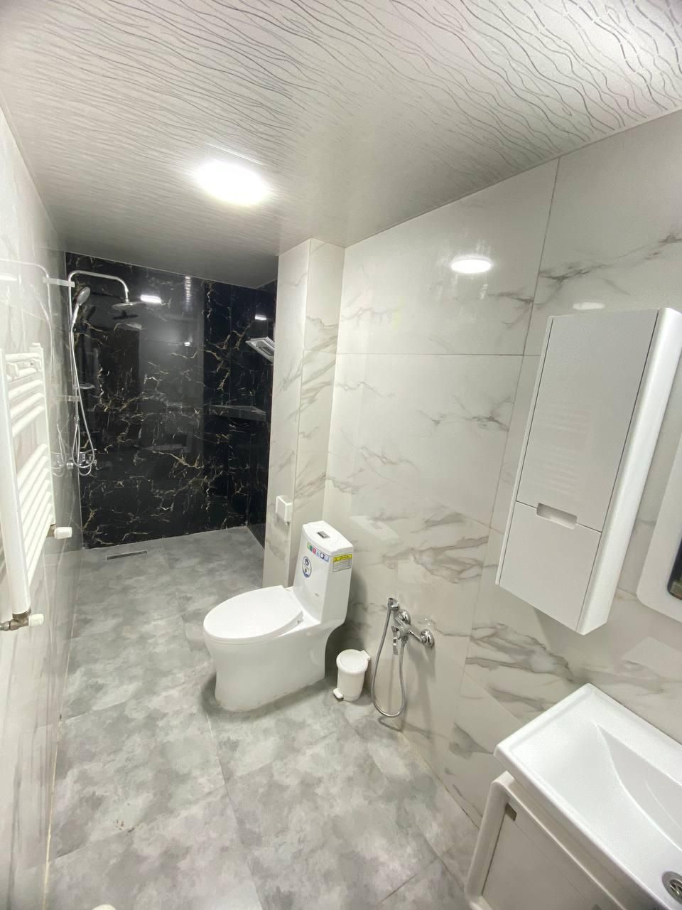 اجاره ویلا استخر دار وی ای پی سرخرود مالکم|اجارهٔ کوتاهمدت ویلا و باغ|بابلسر, |دیوار