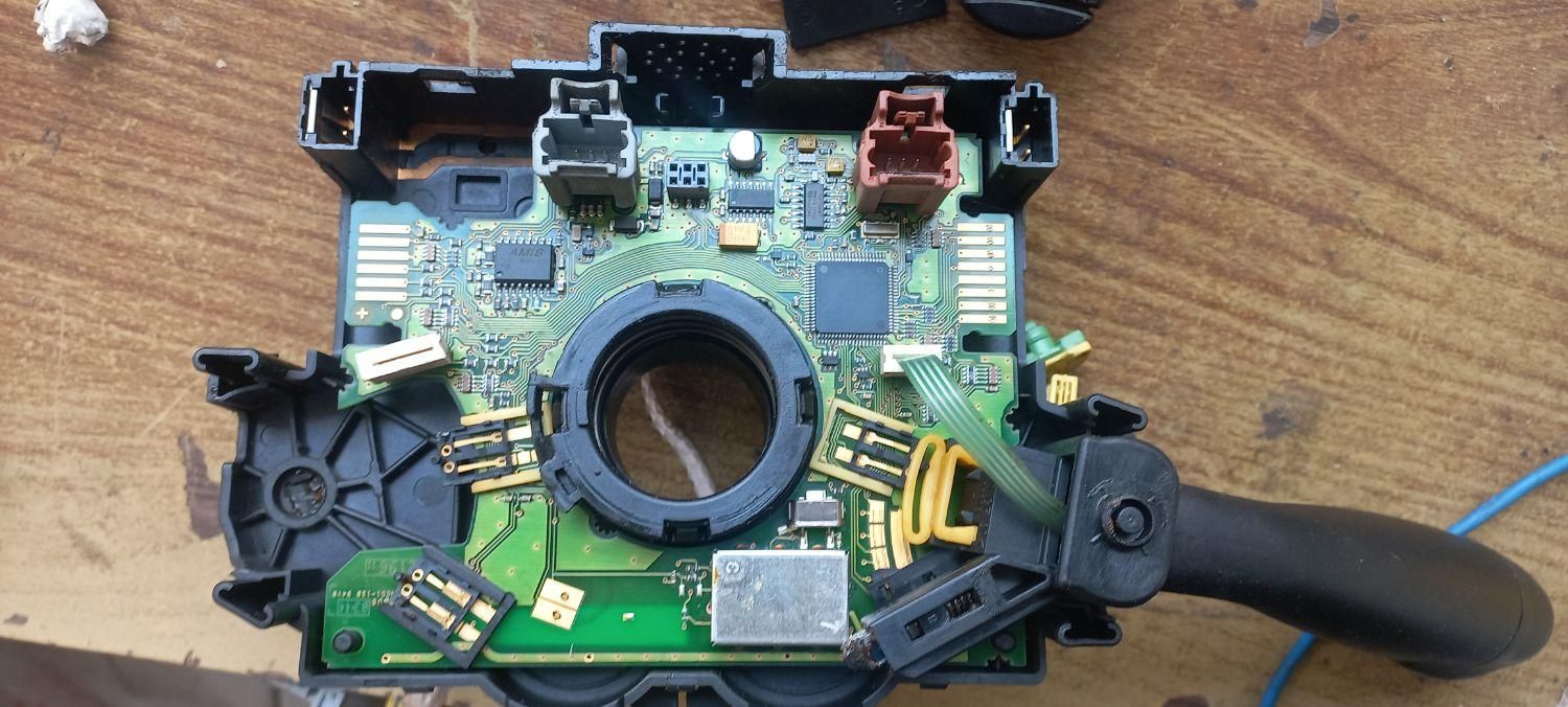 تعمیر ایسیو ecu خودرو دیاگ کامپیوتر خودرو با ضمانت|خدمات موتور و ماشین|اصفهان, لاله|دیوار