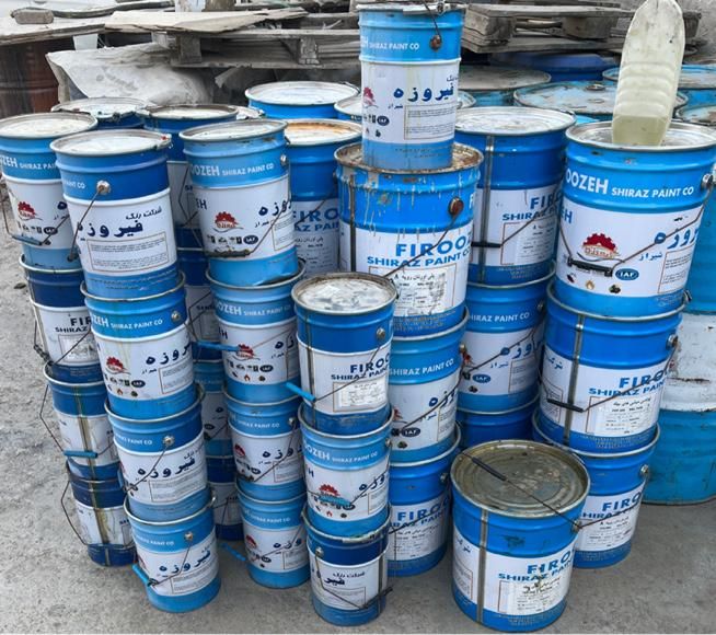 خریدوفروش رنگ های صنعتی،تاریخ گذشته،اپوکسی،ضایعاتی|عمده‌فروشی|تهران, آذری|دیوار