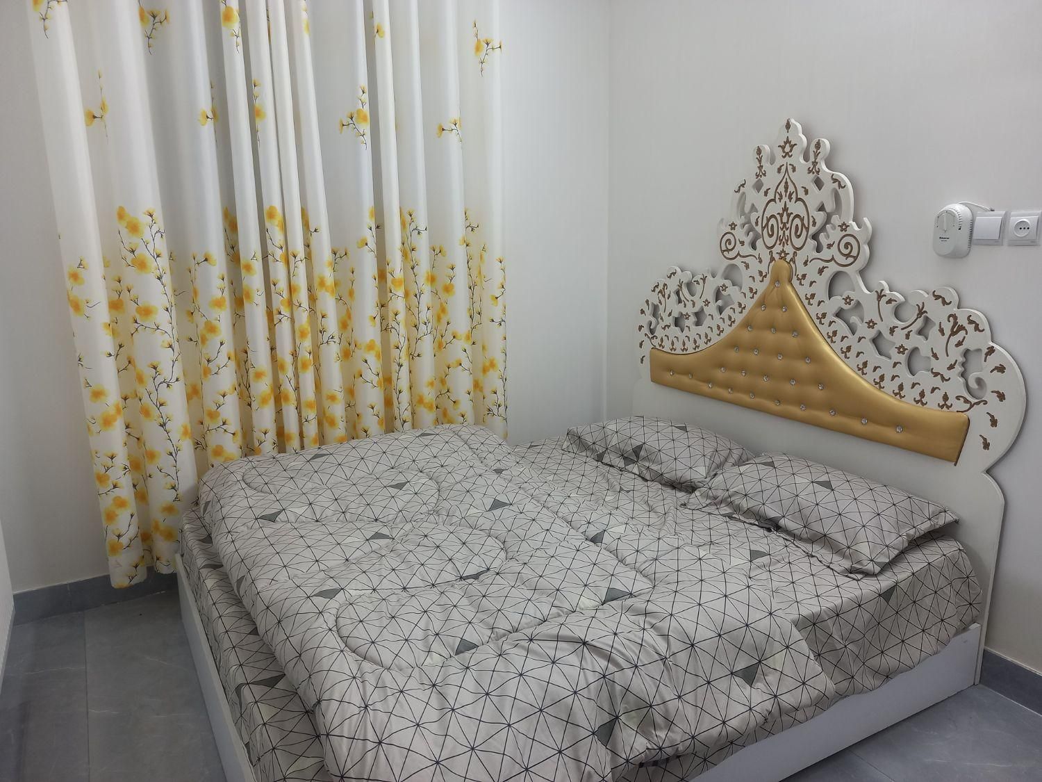 ویلا استخر دار تمیز حیاط دربست|اجارهٔ کوتاه‌مدت ویلا و باغ|فرح آباد, |دیوار