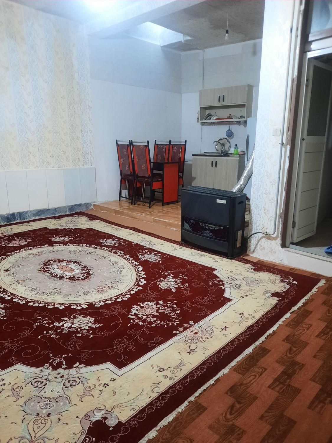سوئیت ماشین رو در طاقبستان|اجارهٔ کوتاه‌مدت آپارتمان و سوئیت|کرمانشاه, |دیوار