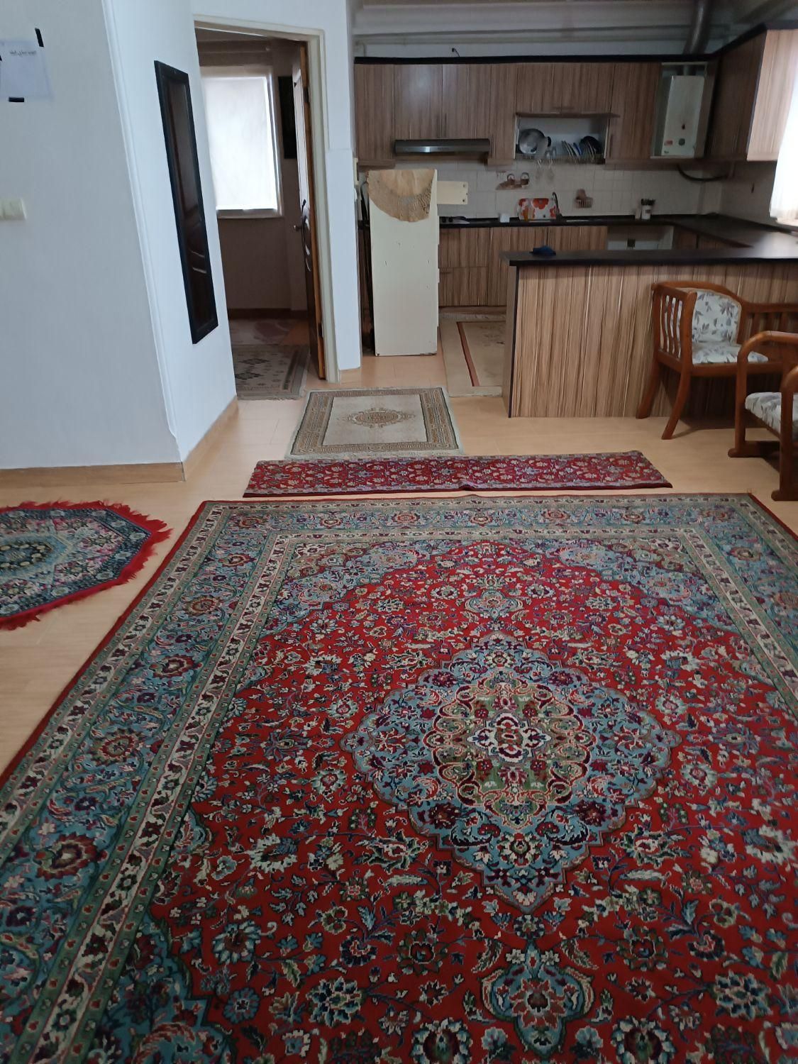 اجاره روزانه/هفتگی/اپارتمان|اجارهٔ کوتاهمدت آپارتمان و سوئیت|رشت, کوی امام رضا|دیوار