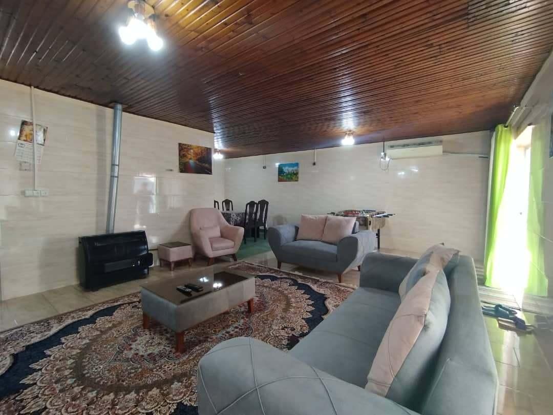 ویلا دوخوابه نزدیک ساحل|اجارهٔ کوتاهمدت ویلا و باغ|بندر انزلی, ساحل قو|دیوار