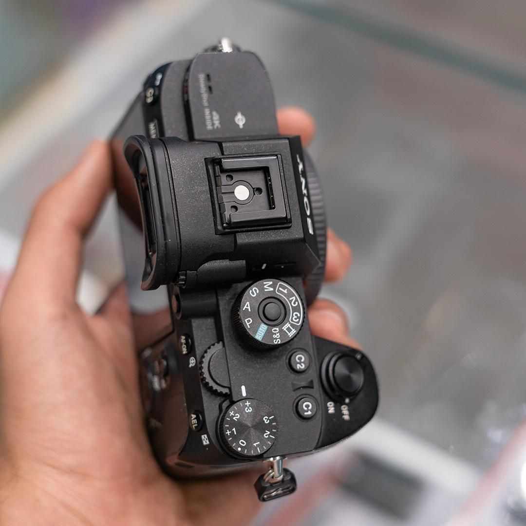 دوربین سونی آلفا Sony a7R III|دوربین عکاسی و فیلم‌برداری|تهران, فردوسی|دیوار