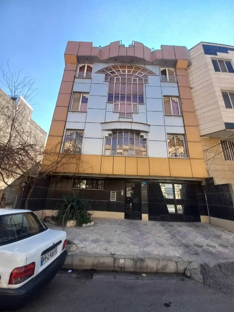 ۵۵مترآپارتمان کرج رزکان نو واریان شهر روبه نمالادن|فروش آپارتمان|کرج, شهرک بنفشه|دیوار