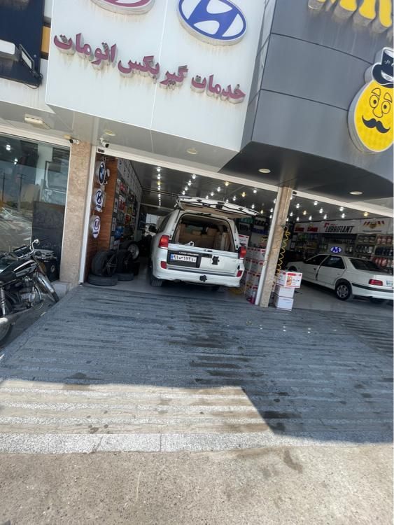 تعویض روغن تخصصی موتور وگیربکس اتومات ودیاگ گیربکس|خدمات موتور و ماشین|بندرعباس, |دیوار