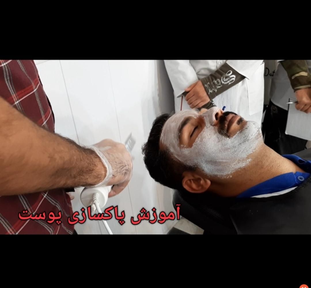 آموزشگاه آموزش آرایشگری و پیرایش مردانه تخصصی مو|خدمات آموزشی|اهواز, نادری|دیوار