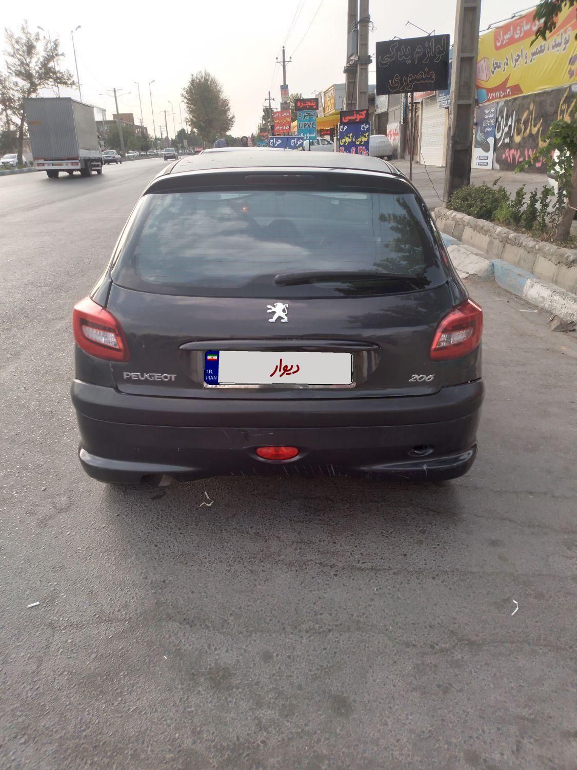 ۲۰۶ مدل ۸۱ تیپ۲|خودرو سواری و وانت|کرج, شهریار|دیوار
