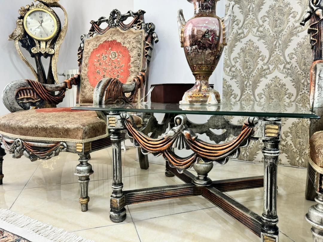 توافقی /مبل سلطنتی ۹ نفره + میز ناهارخوری ۸ نفره|مبلمان خانگی و میز عسلی|کرج, حسین‌آباد|دیوار
