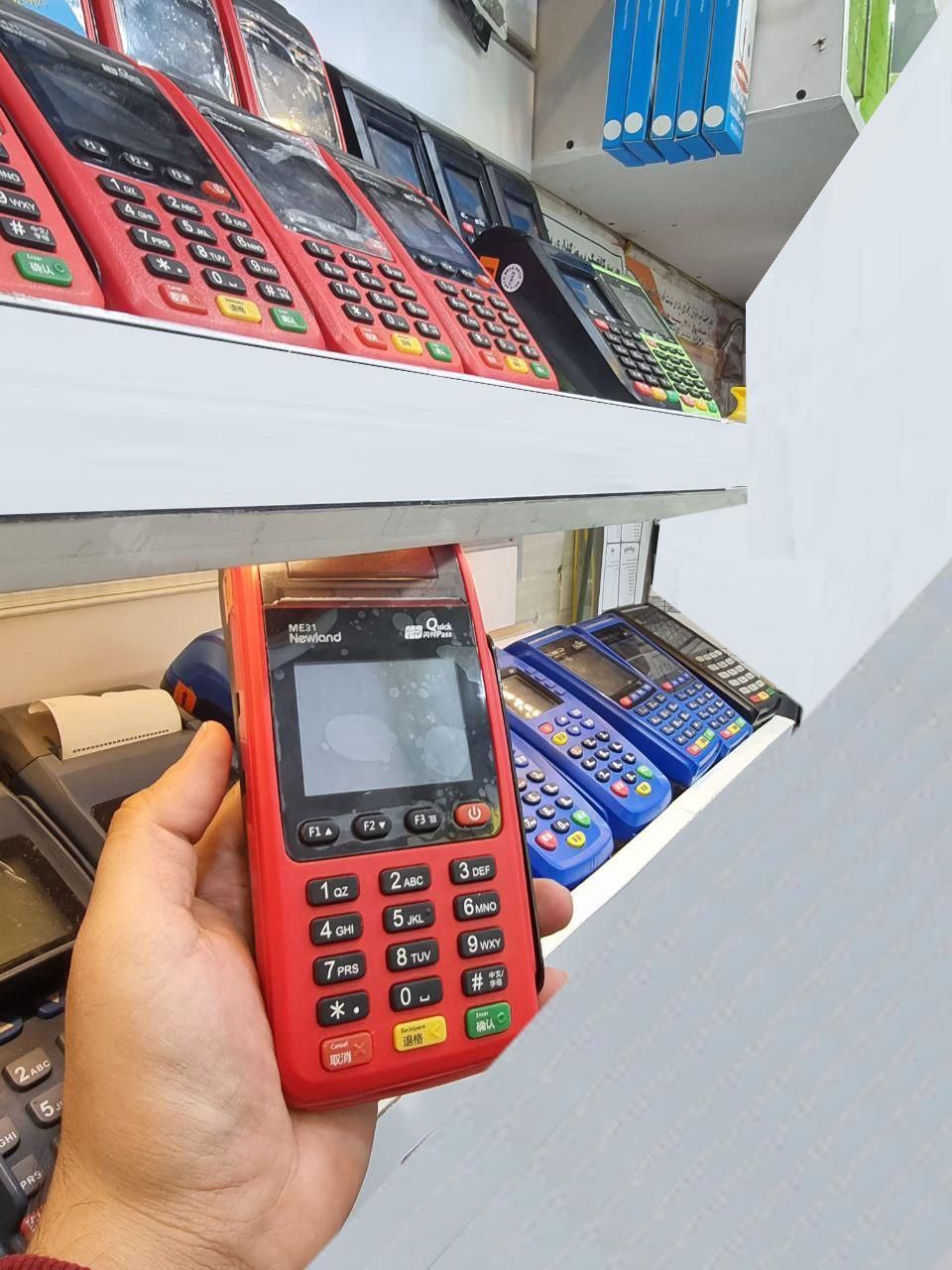 کارتخوان پوز مدل ME31 POS NEWLAND آکبند و کارکرده|فروشگاه و مغازه|اصفهان, عطار نیشابوری|دیوار