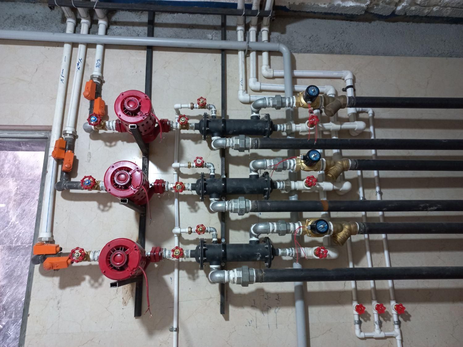 تاسیسات.لوله کشی.استخر.متورخانه.جکوزی|خدمات پیشه و مهارت|چهارباغ, |دیوار