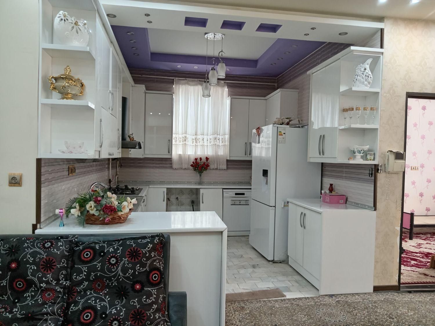 فروش خانه ویلایی شمالی دو طبقه دو نبش|فروش خانه و ویلا|اردکان, |دیوار