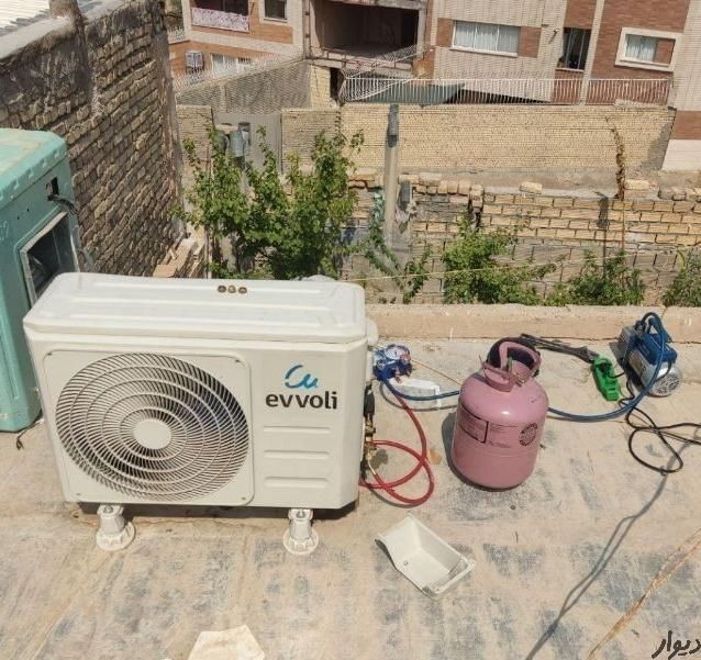 نصب اسپیلت لولهکشی مسی%نصاب کولرگازی%سرویس پکیج|خدمات پیشه و مهارت|شیراز, یخ سازی|دیوار