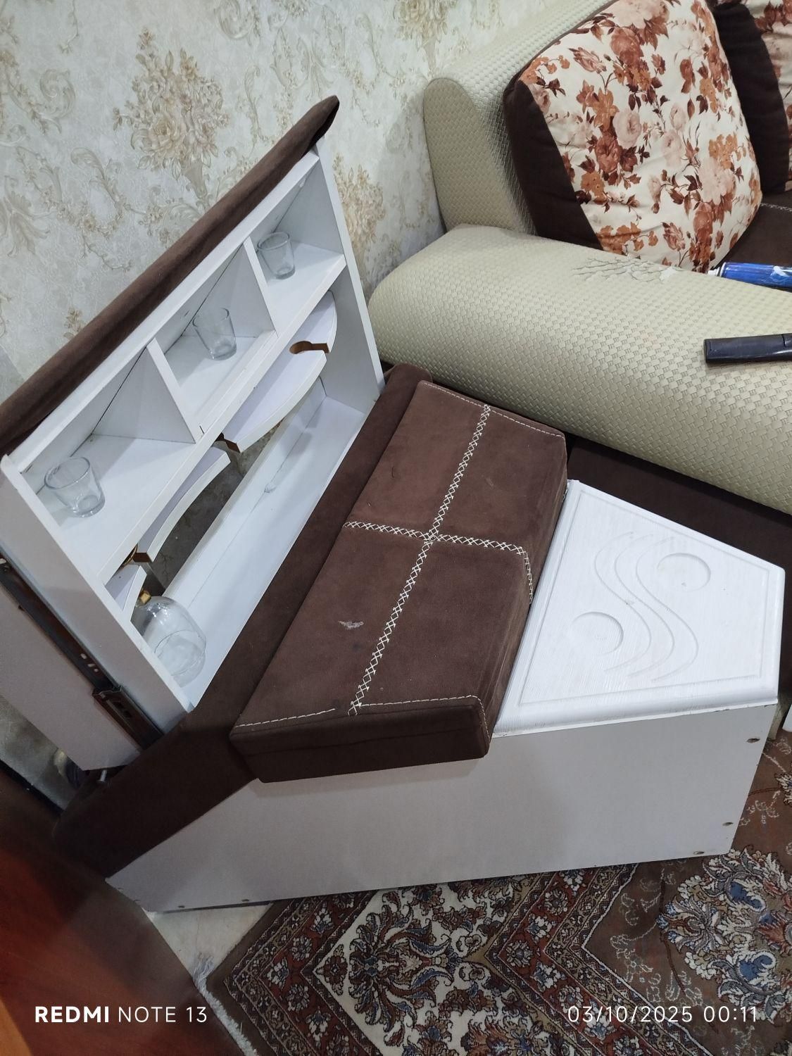 مبل و میز عسلی|مبلمان خانگی و میز عسلی|تهران, زرکش|دیوار
