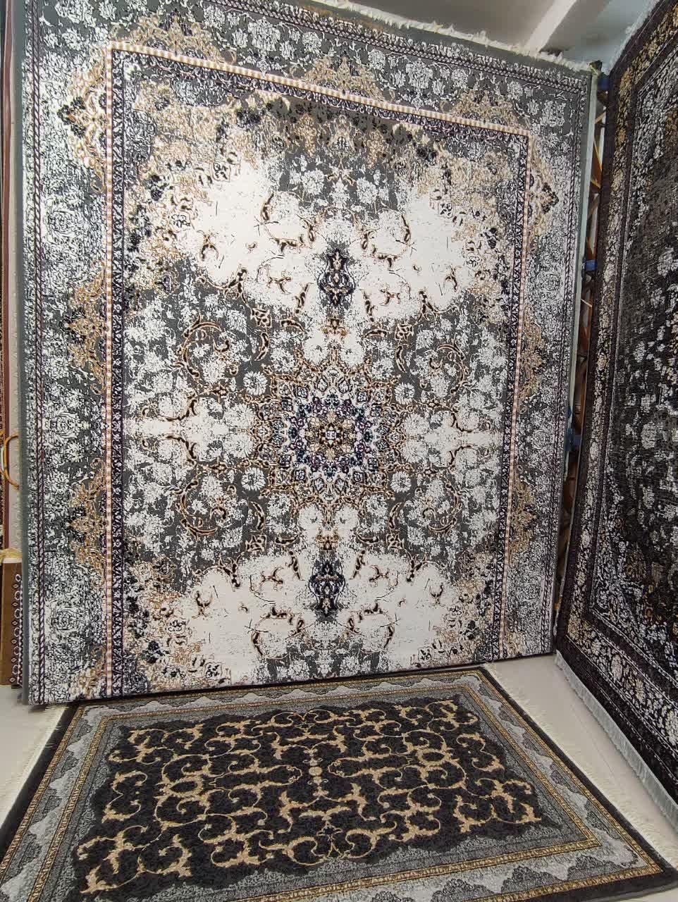 فرش دور طلاکوب *طرح پتینه های سال* حاشیه طلاکوبدار|فرش|مشهد, ایثارگران|دیوار