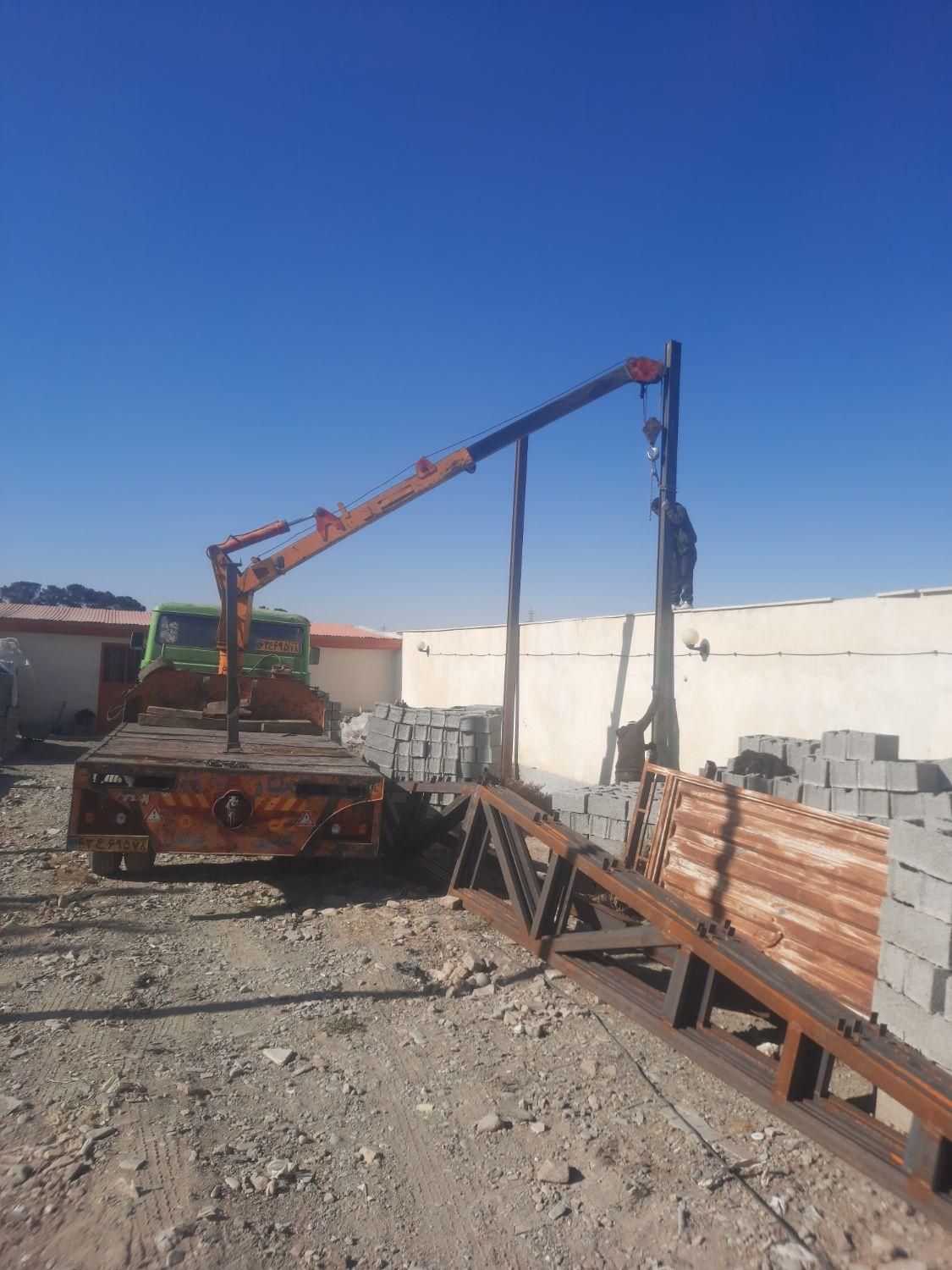 جرثقیل ۵تن بادسان و ۳تن خاور حمل بار سبد بالابر|خدمات حمل و نقل|کرج, شهرک وحدت|دیوار