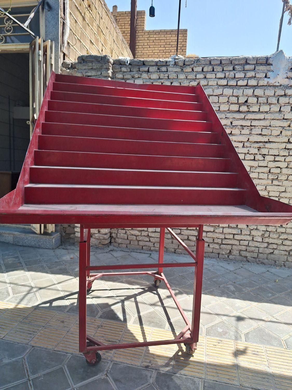 منبری میوه فروشی درجه ۱|فروشگاه و مغازه|اصفهان, دانشگاه اصفهان|دیوار