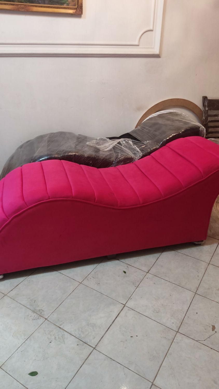 تخت موج|آرایشگاه و سالن‌های زیبایی|رشت, امین الضرب|دیوار