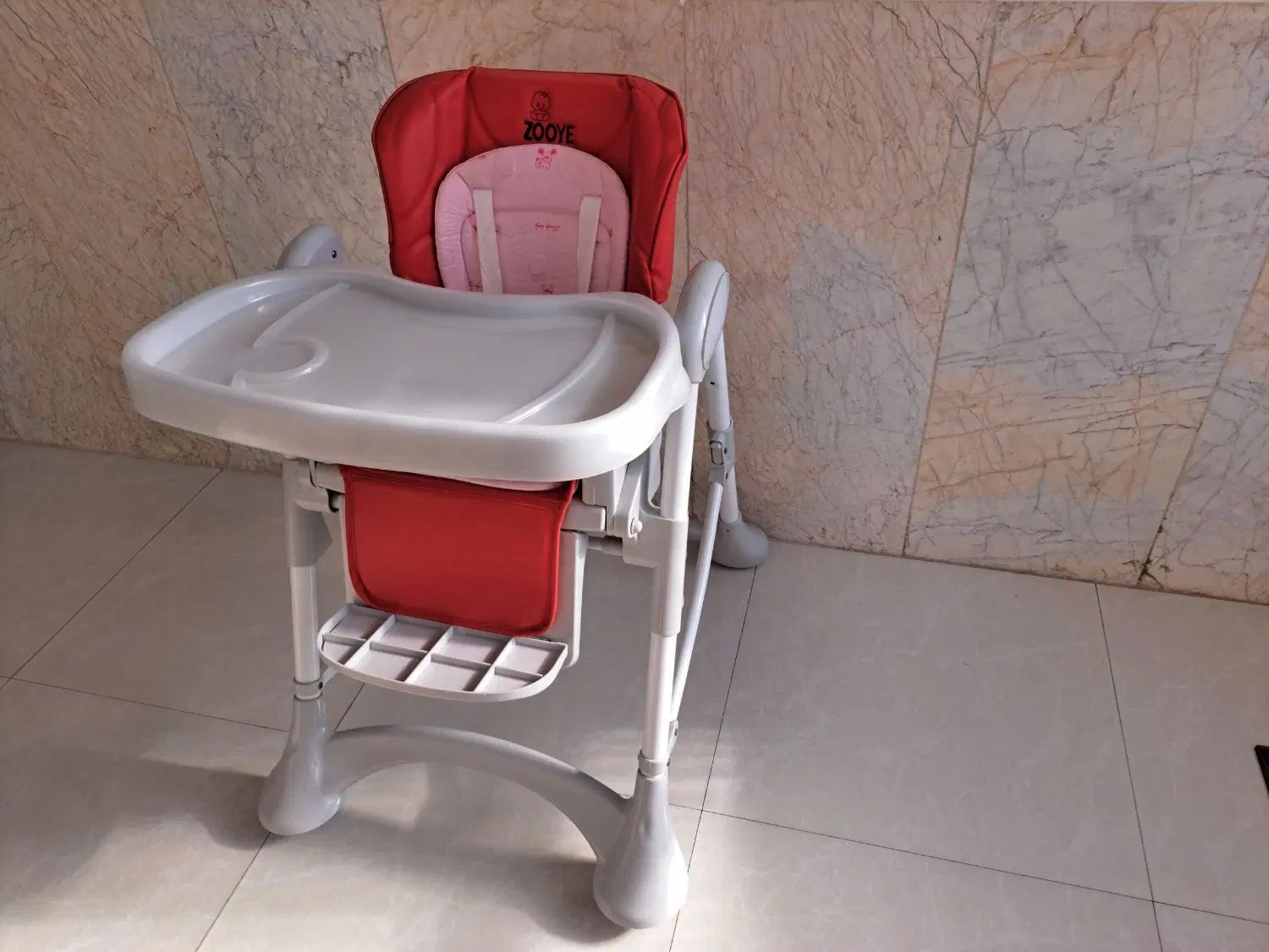 صندلی غذای زویی نو نو|تخت و صندلی بچه|گرمسار, |دیوار